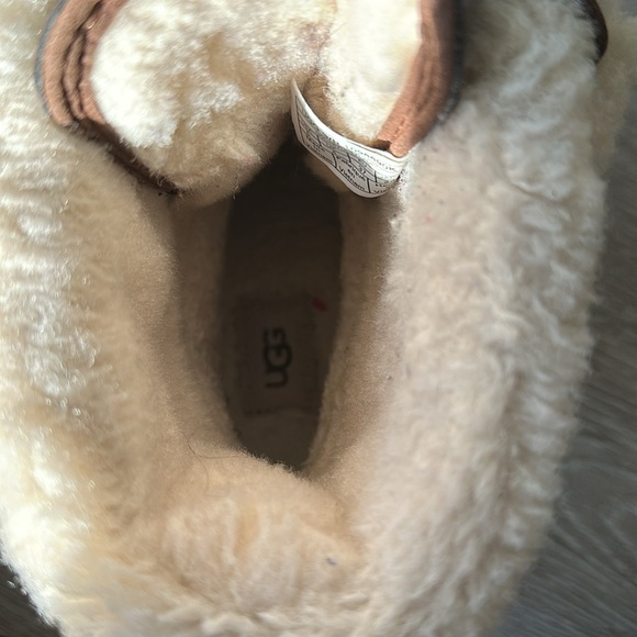 Ugg boots Butte Il - Picture 7 of 7